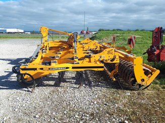 Déchaumeur à dents Agrisem Vibromulch porté Repliable