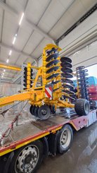 Déchaumeur à disques Agrisem Disc-O-Mulch Série R traîné Repliable