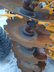 Déchaumeur à disques Agrisem Disc-O-Mulch Gold traîné Repliable