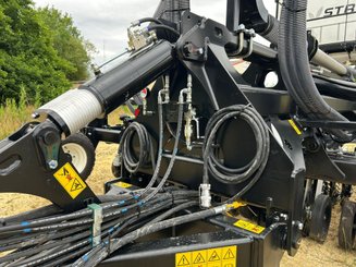 Semoir pour semis simplifié Agrisem Strip-Cat II traîné Repliable