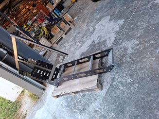 Semoir pour semis simplifié Agrisem Strip-Cat II porté Repliable