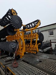 Déchaumeur à disques Agrisem Disc-O-Vigne Fixe