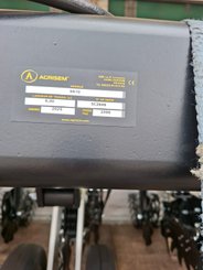 Semoir pour semis simplifié Agrisem Strip-Cat II porté Fixe