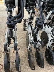 Semoir pour semis simplifié Agrisem Rampe de semis