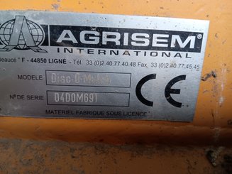 Déchaumeur à disques Agrisem Disc-O-Mulch SUPER