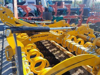 Déchaumeur à disques Agrisem Disc-O-Mulch Gold porté Fixe