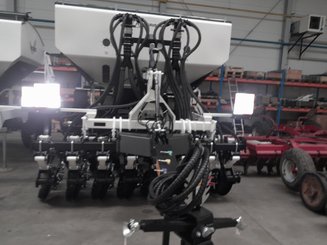 Semoir pour semis simplifié Agrisem BOSS Trainé 3/4m