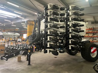 Semoir pour semis simplifié Agrisem BOSS Trainé 4/7.5m