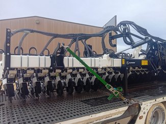 Semoir pour semis simplifié Agrisem BOSS Dual porté R