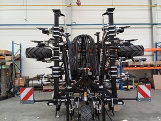 Semoir pour semis simplifié Agrisem BOSS Repliable