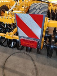 Déchaumeur à disques Agrisem Disc-O-Mulch Gold traîné Repliable