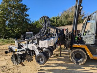 Semoir pour semis simplifié Agrisem Strip-Cat II porté Repliable