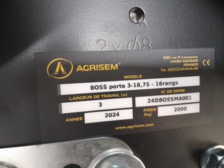Semoir pour semis simplifié Agrisem BOSS Dual porté F
