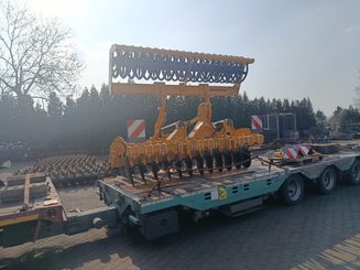 Déchaumeur à disques Agrisem Disc-O-Mulch Gold porté Fixe