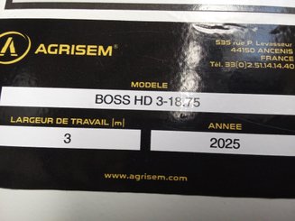 Semoir pour semis simplifié Agrisem mBOSS Rétractable