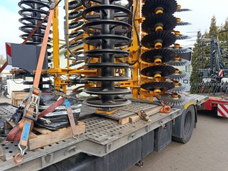 Déchaumeur à disques Agrisem Disc-O-Mulch Série R porté Repliable