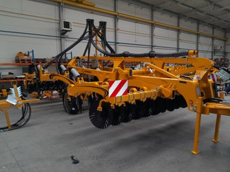 Déchaumeur Agrisem Maximulch Série 5 traîné Fixe