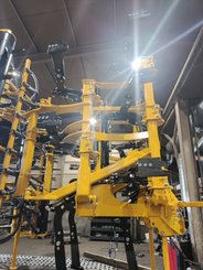 Déchaumeur à dents Agrisem Smartplow porté Repliable