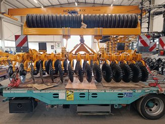 Déchaumeur à disques Agrisem Disc-O-Mulch Gold porté Fixe