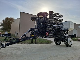 Semoir pour semis simplifié Agrisem Strip-Cat II traîné Repliable