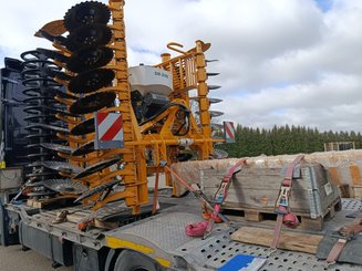 Déchaumeur à disques Agrisem Disc-O-Mulch Série R porté Repliable