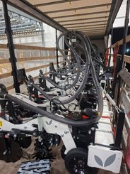 Semoir pour semis simplifié Agrisem Strip-Cat II porté Repliable