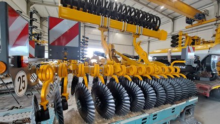 Déchaumeur à disques Agrisem Disc-O-Mulch Gold porté Fixe