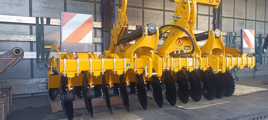 Déchaumeur à disques Agrisem Disc-O-Mulch Gold porté Fixe