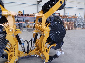 Déchaumeur à disques Agrisem Disc-O-Vigne