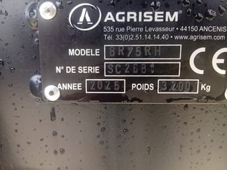 Semoir pour semis simplifié Agrisem Strip-Cat II porté Repliable