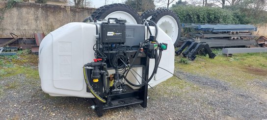 Cuve, citerne Agrisem DLF