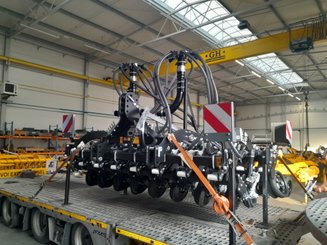 Semoir pour semis simplifié Agrisem BOSS Dual porté F