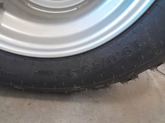 Déchaumeur à disques Agrisem Disc-O-Mulch Série R traîné Repliable