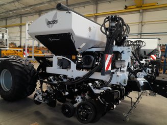 Semoir pour semis simplifié Agrisem mBOSS Rétractable