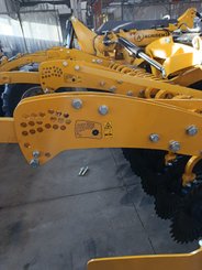 Déchaumeur à disques Agrisem Disc-O-Mulch Gold traîné Repliable