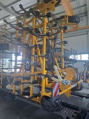 Semoir pour semis simplifié Agrisem Vibrosem porté Repliable