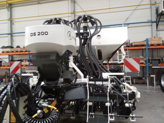 Semoir pour semis simplifié Agrisem mBOSS Rétractable