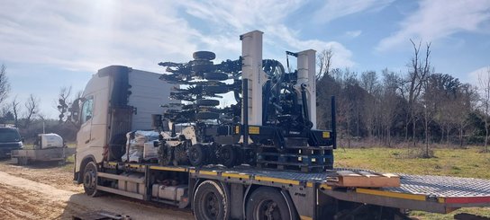 Semoir pour semis simplifié Agrisem Strip-Cat II porté Repliable