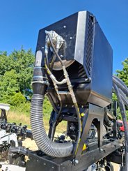 Semoir pour semis simplifié Agrisem Strip-Cat II porté Repliable