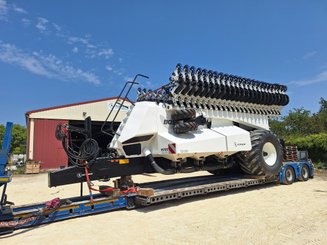 Semoir pour semis simplifié Agrisem BOSS Trainé 9/12m