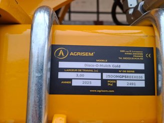 Déchaumeur à disques Agrisem Disc-O-Mulch Gold porté Fixe