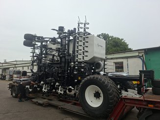 Semoir pour semis simplifié Agrisem BOSS Trainé 4/7.5m
