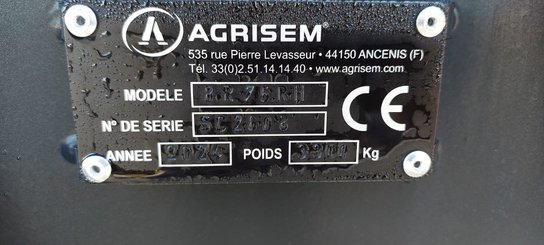 Semoir pour semis simplifié Agrisem Strip-Cat II porté Repliable