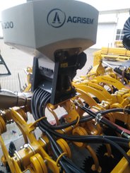Divers agricole Agrisem Vibrosem porté Fixe