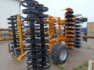 Déchaumeur à disques Agrisem Disc-O-Mulch Gold traîné Repliable