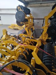 Divers agricole Agrisem Vibrosem porté Fixe