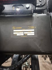 Semoir pour semis simplifié Agrisem Strip-Cat II porté Repliable