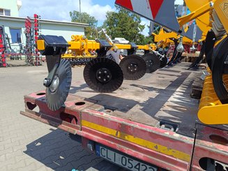 Déchaumeur à dents Agrisem Smartplow porté Fixe
