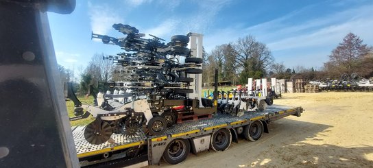 Semoir pour semis simplifié Agrisem Strip-Cat II porté Repliable