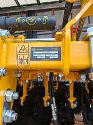 Déchaumeur à disques Agrisem Disc-O-Vigne Fixe